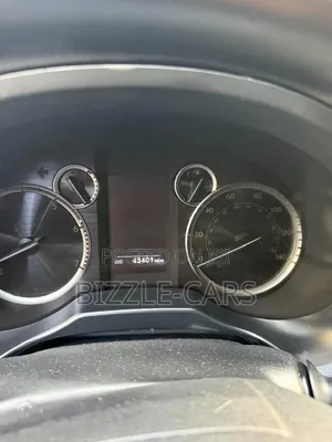 Lexus GX 2023 Silver
