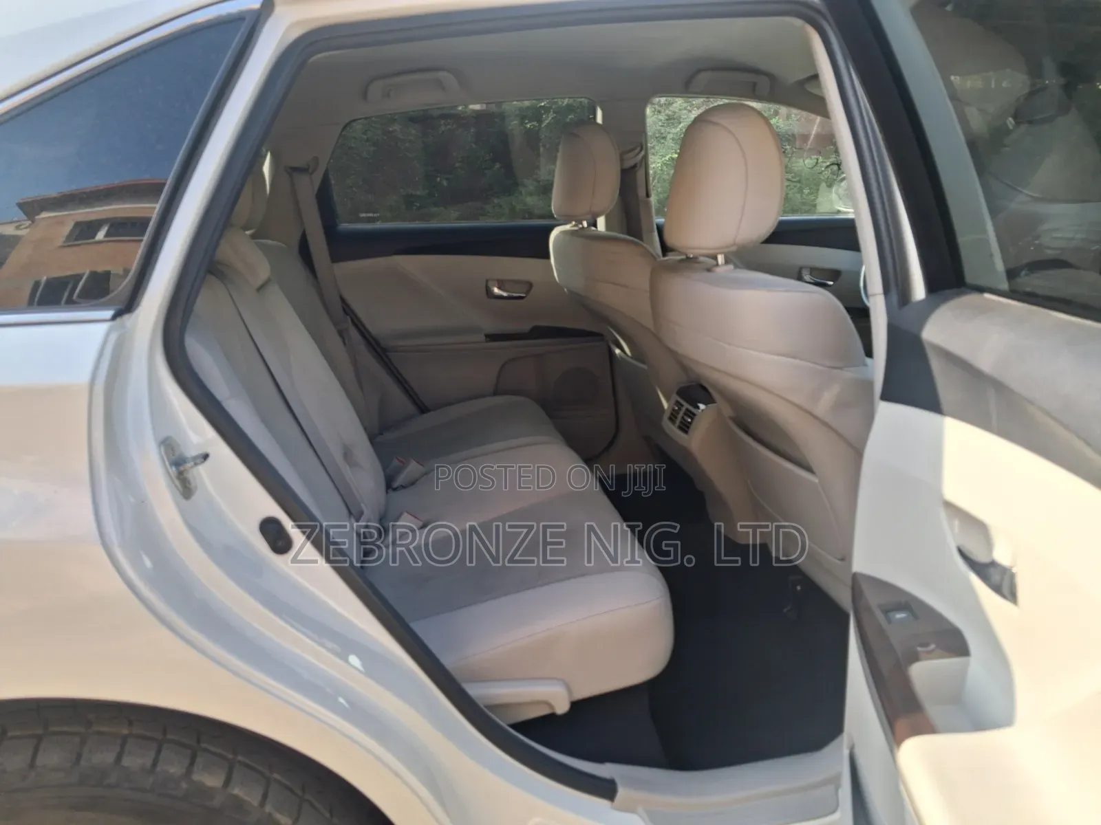 Toyota Venza 2012 White