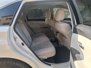 Toyota Venza 2012 White