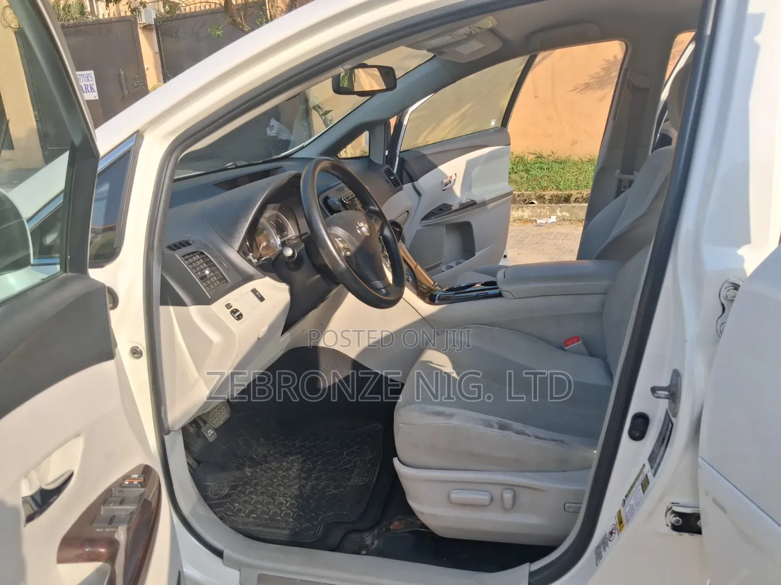 Toyota Venza 2012 White