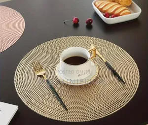 Yale Table Mats