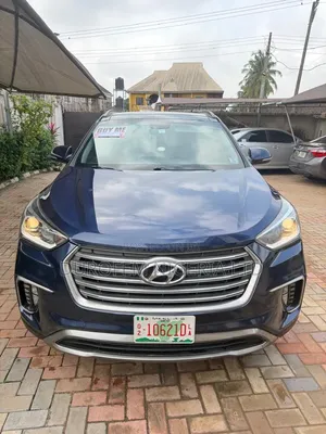 Hyundai Santa Fe 2017 Blue