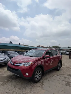Toyota RAV4 2014 Red