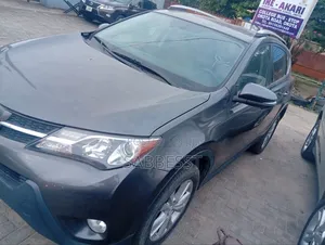 Toyota RAV4 2014 Gray