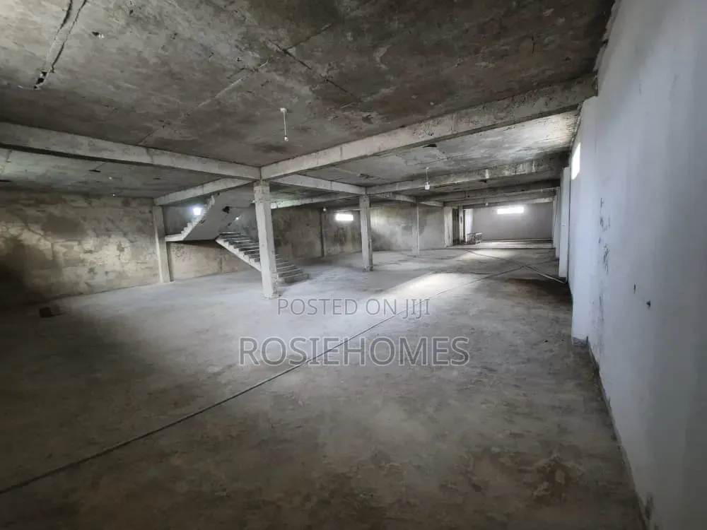 Warehouse for Rent in Ogunfayo