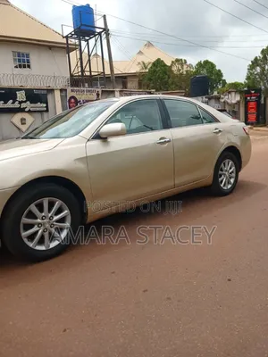 Toyota Camry 2011 Beige