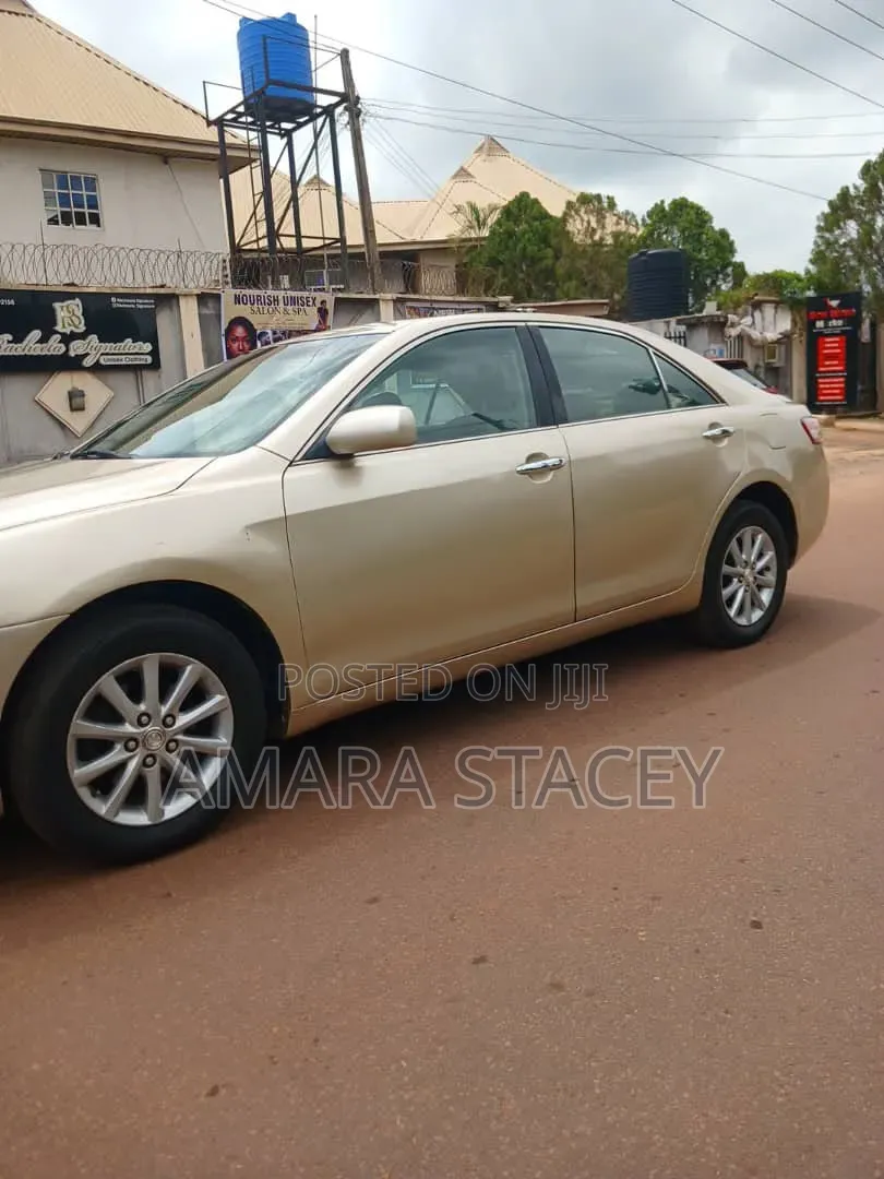 Toyota Camry 2011 Beige