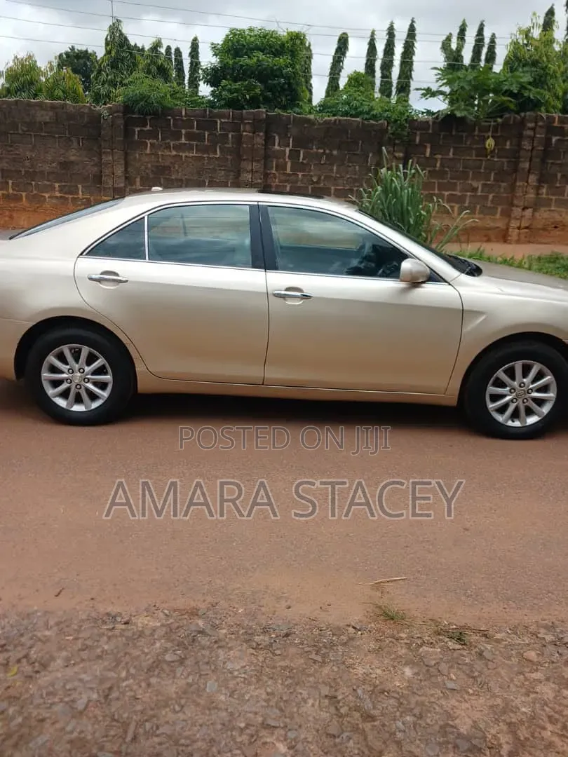 Toyota Camry 2011 Beige
