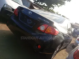 Toyota Corolla Altis 2010 Black
