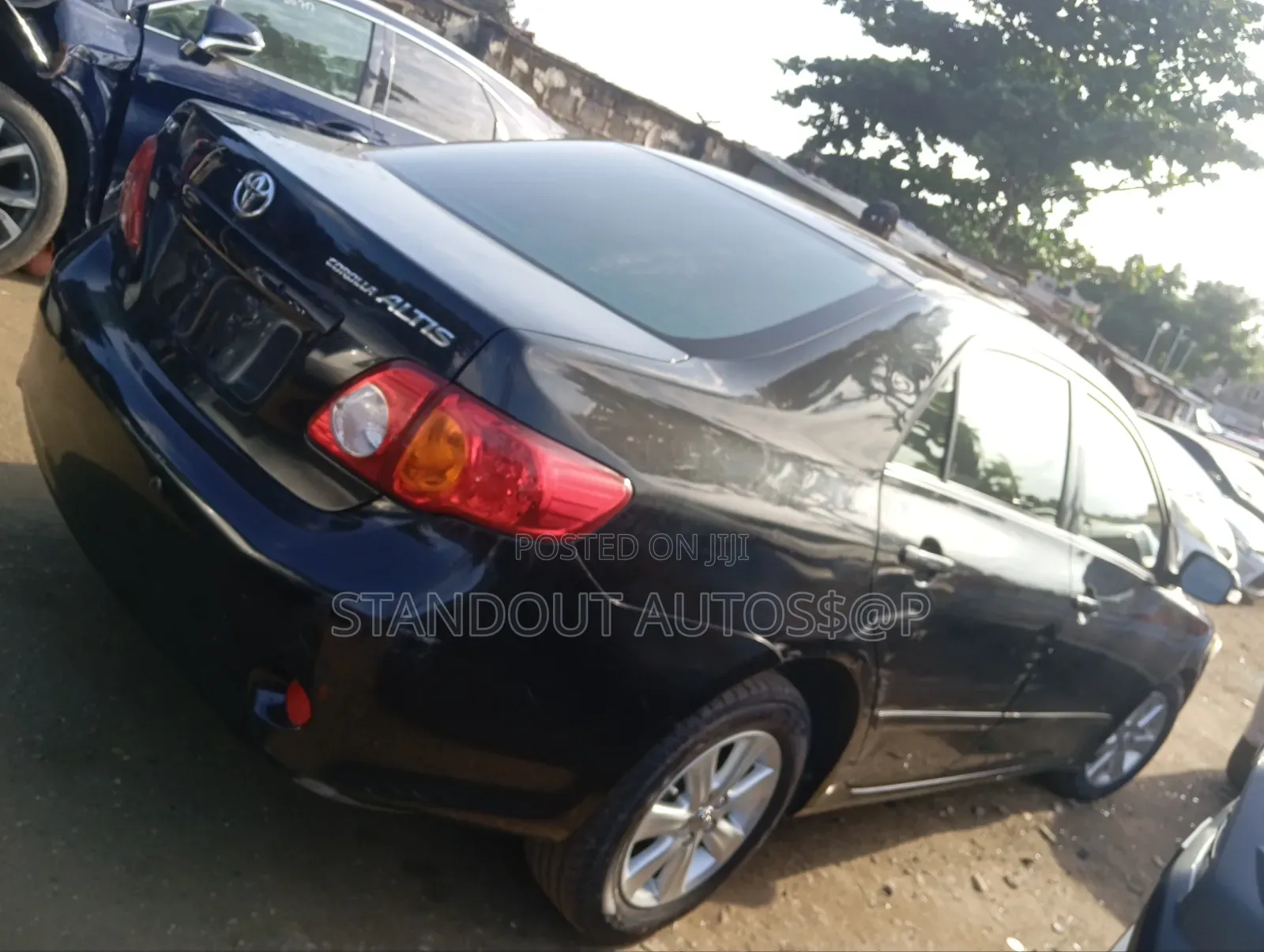Toyota Corolla Altis 2010 Black