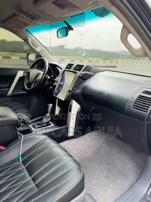 Toyota Land Cruiser Prado 2015 Black