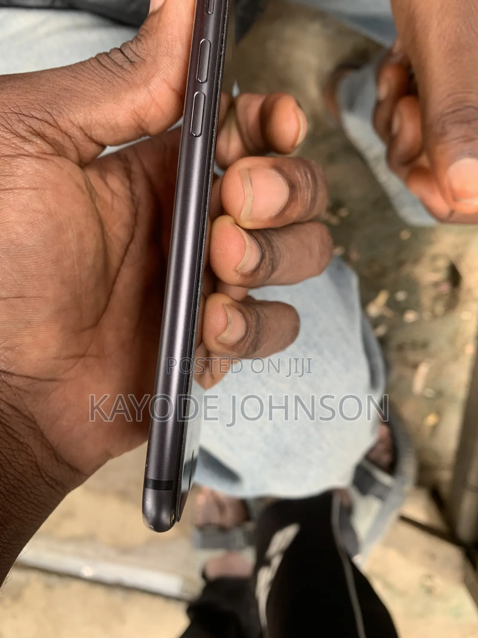 Apple iPhone 8 64 GB Gray