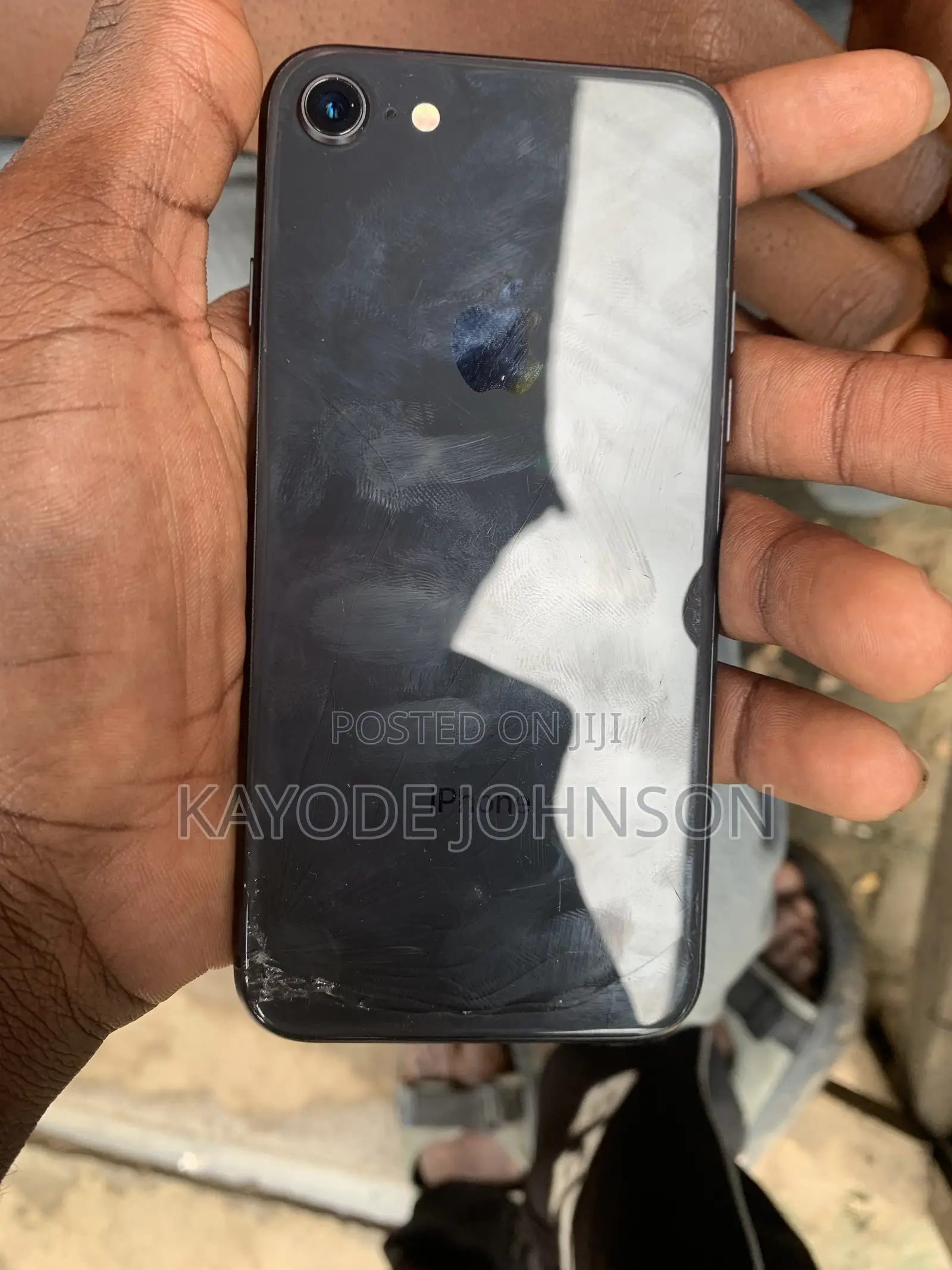 Apple iPhone 8 64 GB Gray