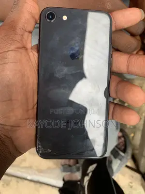 Apple iPhone 8 64 GB Gray