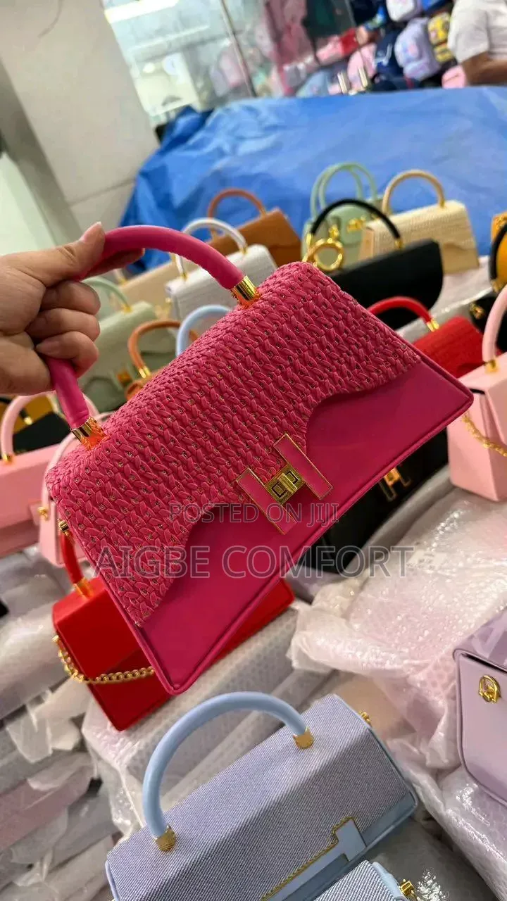 Quality Designer Handbag Set - High Grade