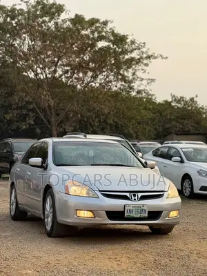 Honda Accord 2007 Silver