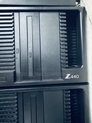 Desktop Computer HP Z440 32GB Intel Xeon HDD 1T