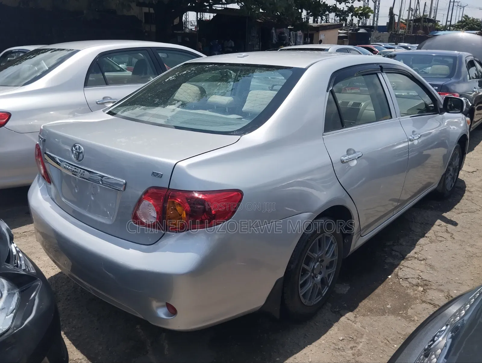 Toyota Corolla 2010 Silver