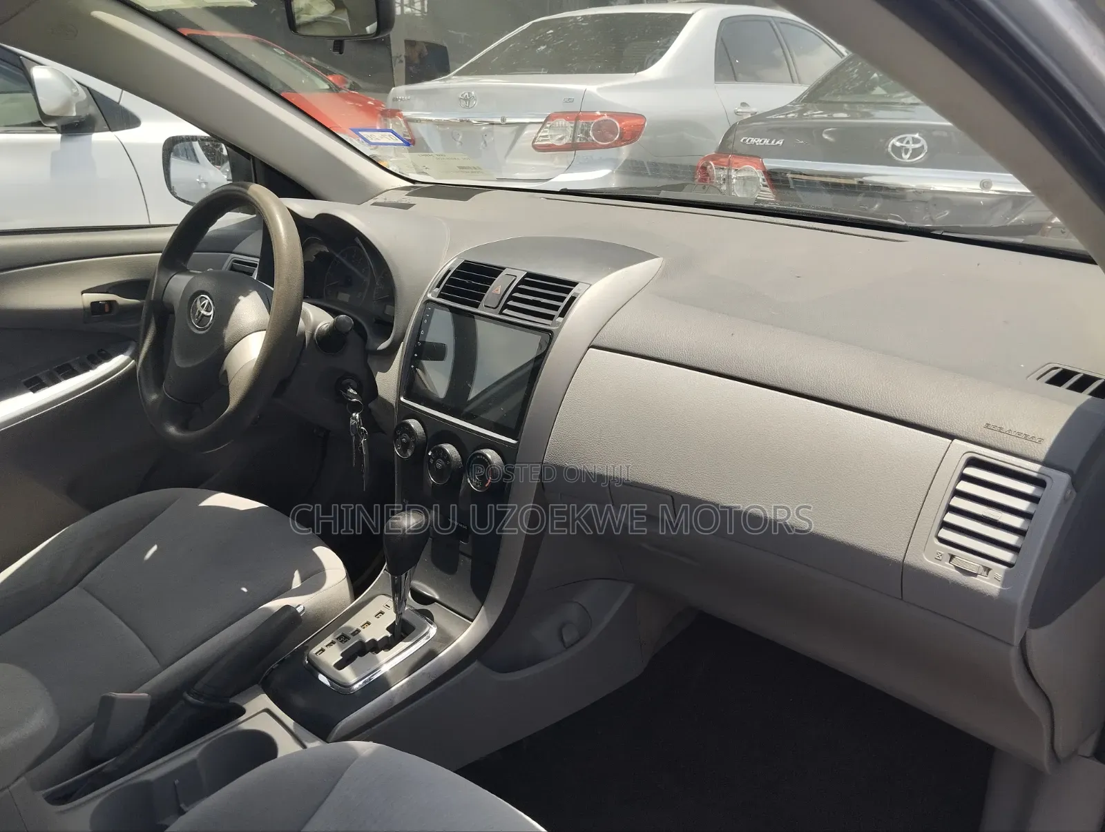 Toyota Corolla 2010 Silver