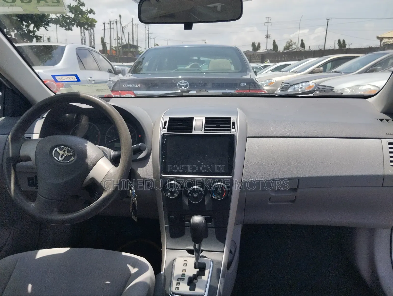 Toyota Corolla 2010 Silver
