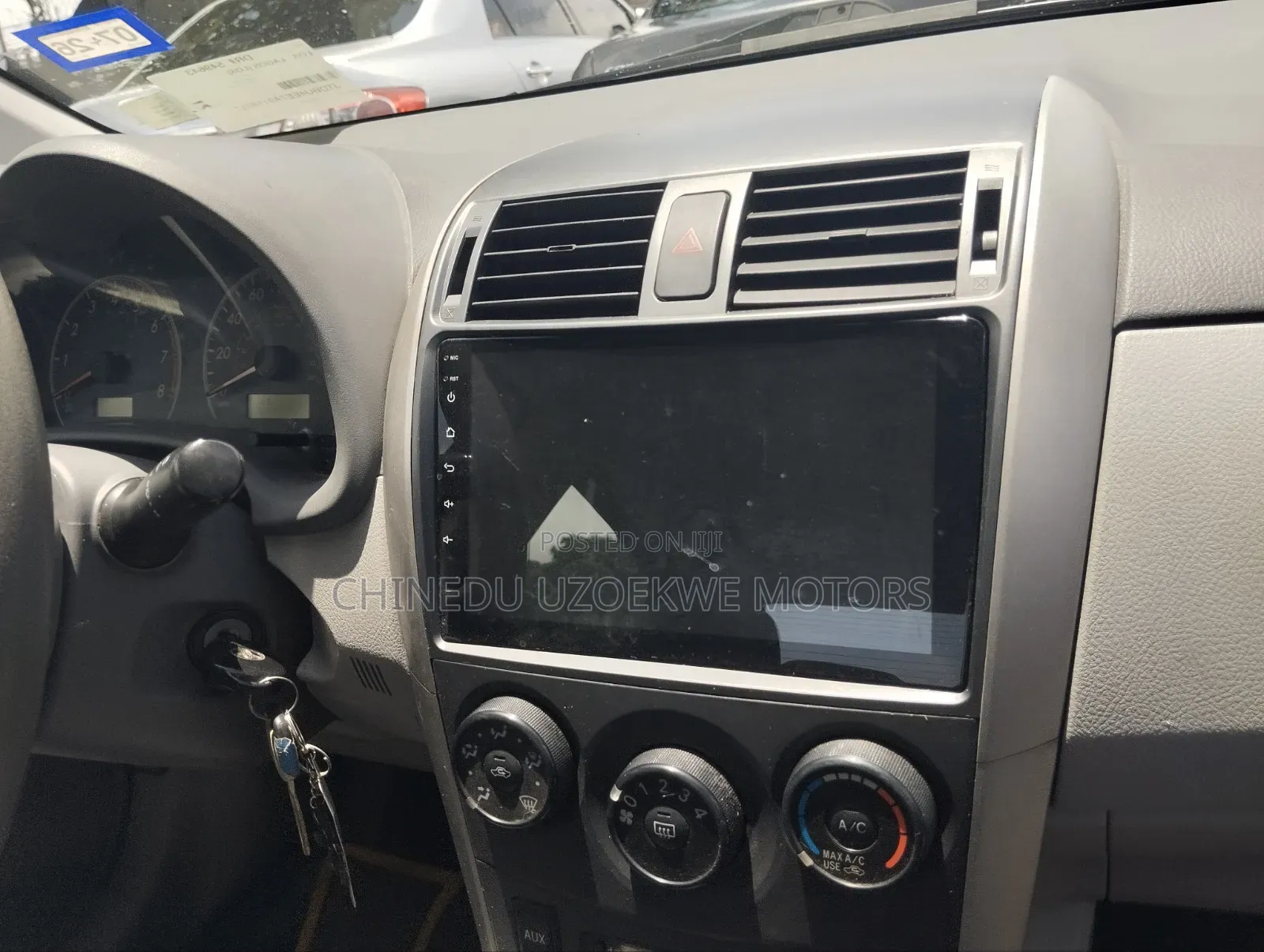 Toyota Corolla 2010 Silver