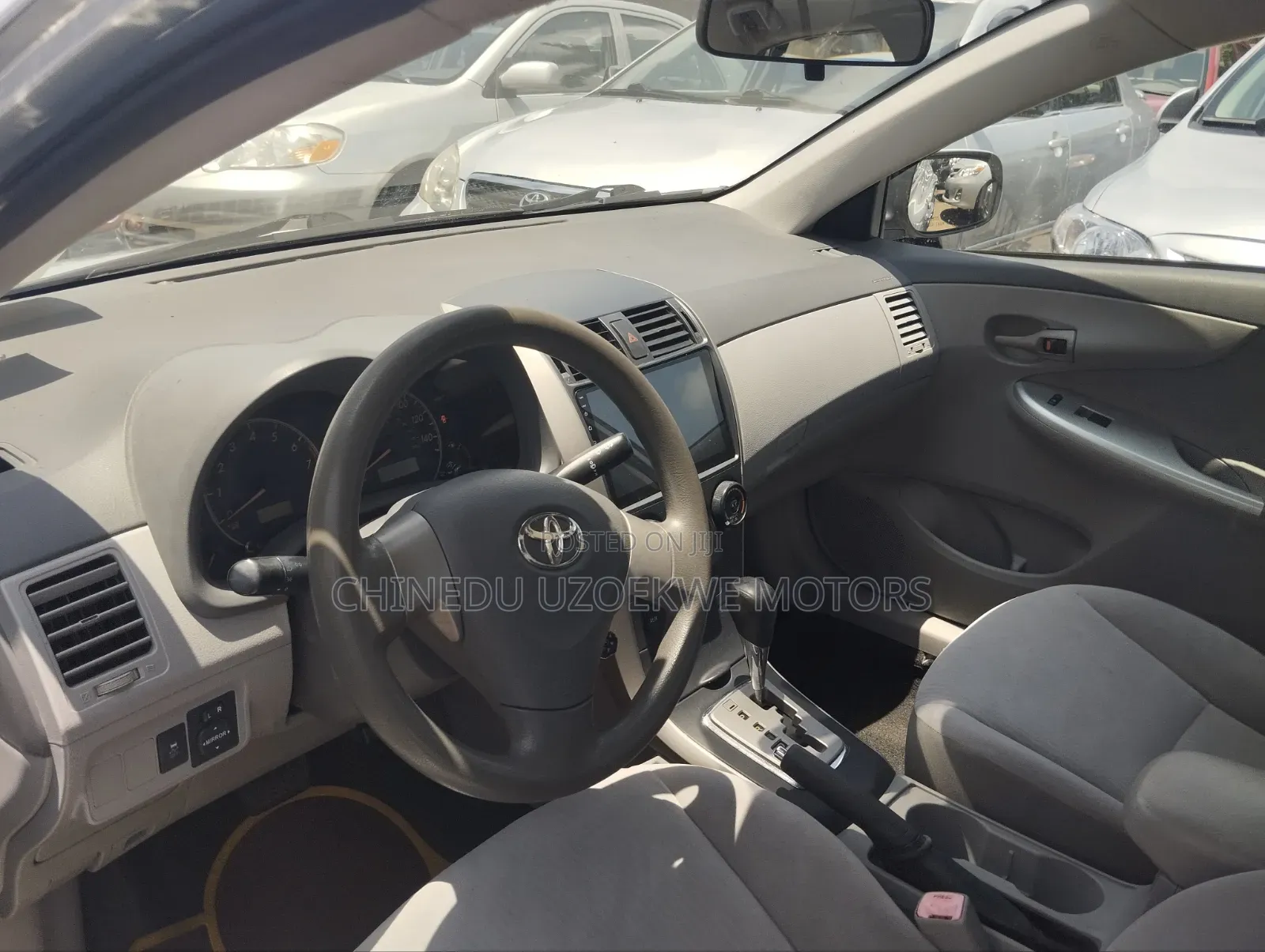 Toyota Corolla 2010 Silver