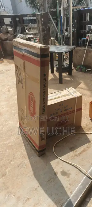 Emel Direct Drive Industrial Sewing Machine E-81