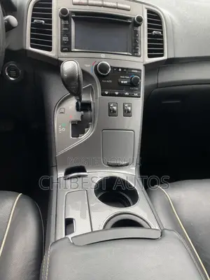 Toyota Venza Limited AWD V6 2013 White