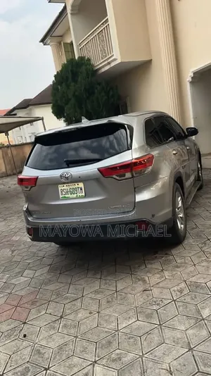 Toyota Highlander 2015