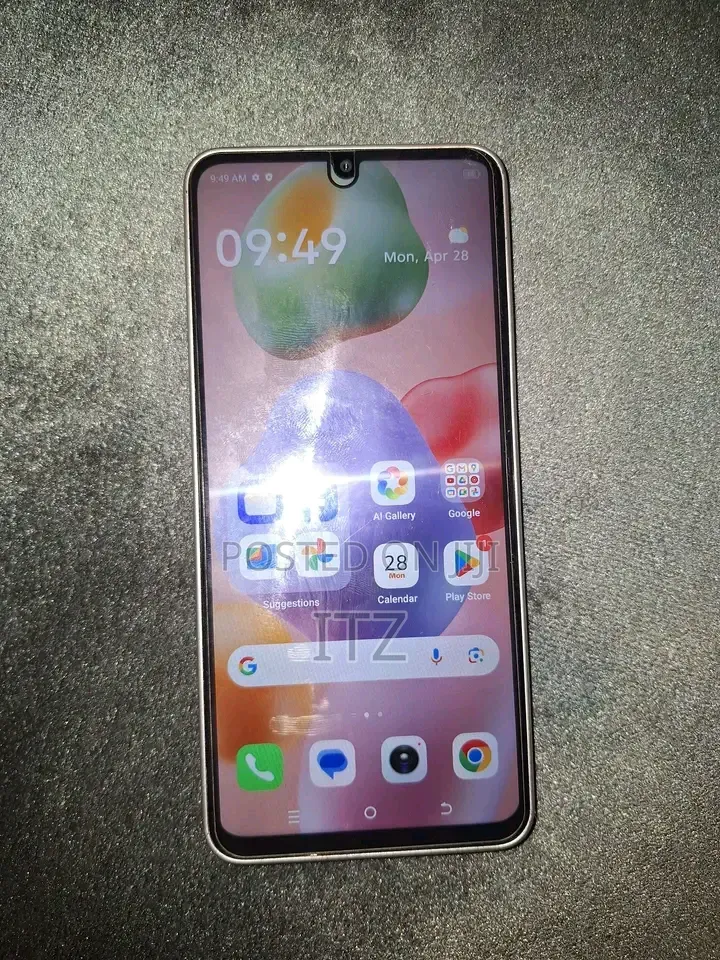 Itel City 100 128 GB Bronze