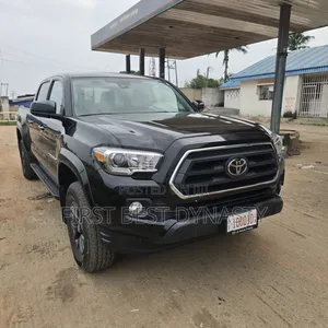 Toyota Tacoma 2021 Black