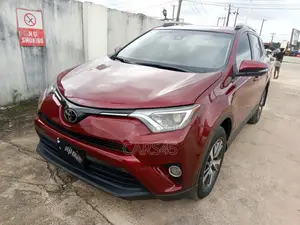 Toyota RAV4 2018 Red