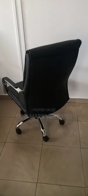 Executive Office Chair