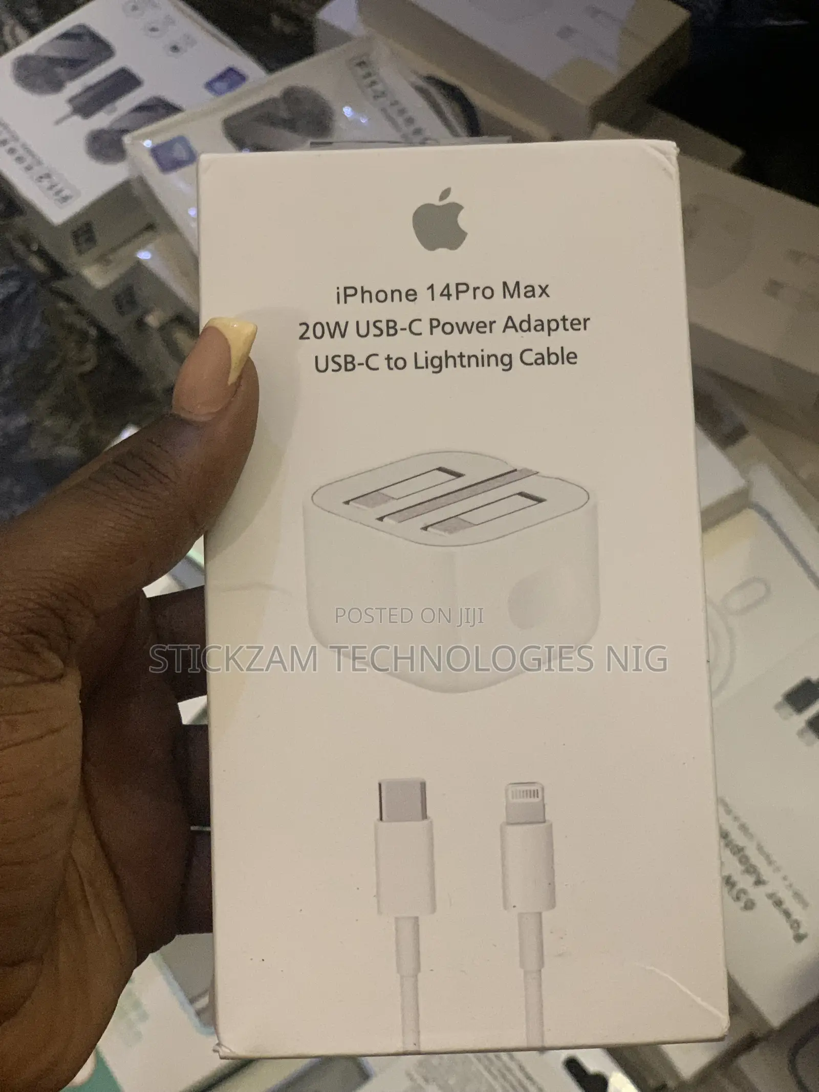 14 Pro Max iPhone Charger