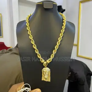 Gold Twist Chain and Pendant 60 Gram