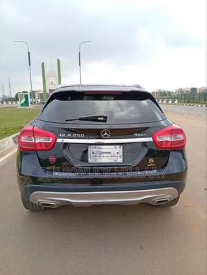 Mercedes-Benz GLA-Class 2016 Black