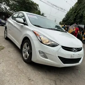Hyundai Elantra GLS 2011 White