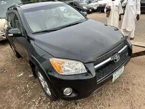 Toyota RAV4 3.5 Limited 4x4 2010 Black
