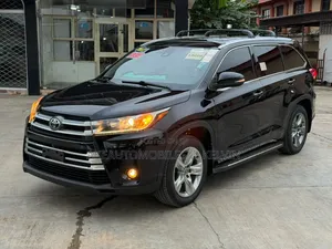 Toyota Highlander 2017 Black