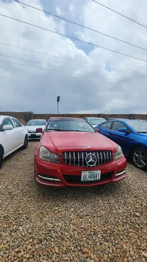 Mercedes-Benz C300 2013 Red