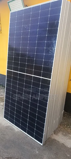 600W Monocrystalline Solar Panel