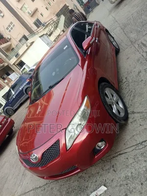 Toyota Camry 2011 Red
