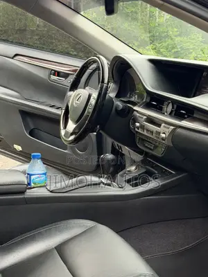 Lexus ES 2013 Black