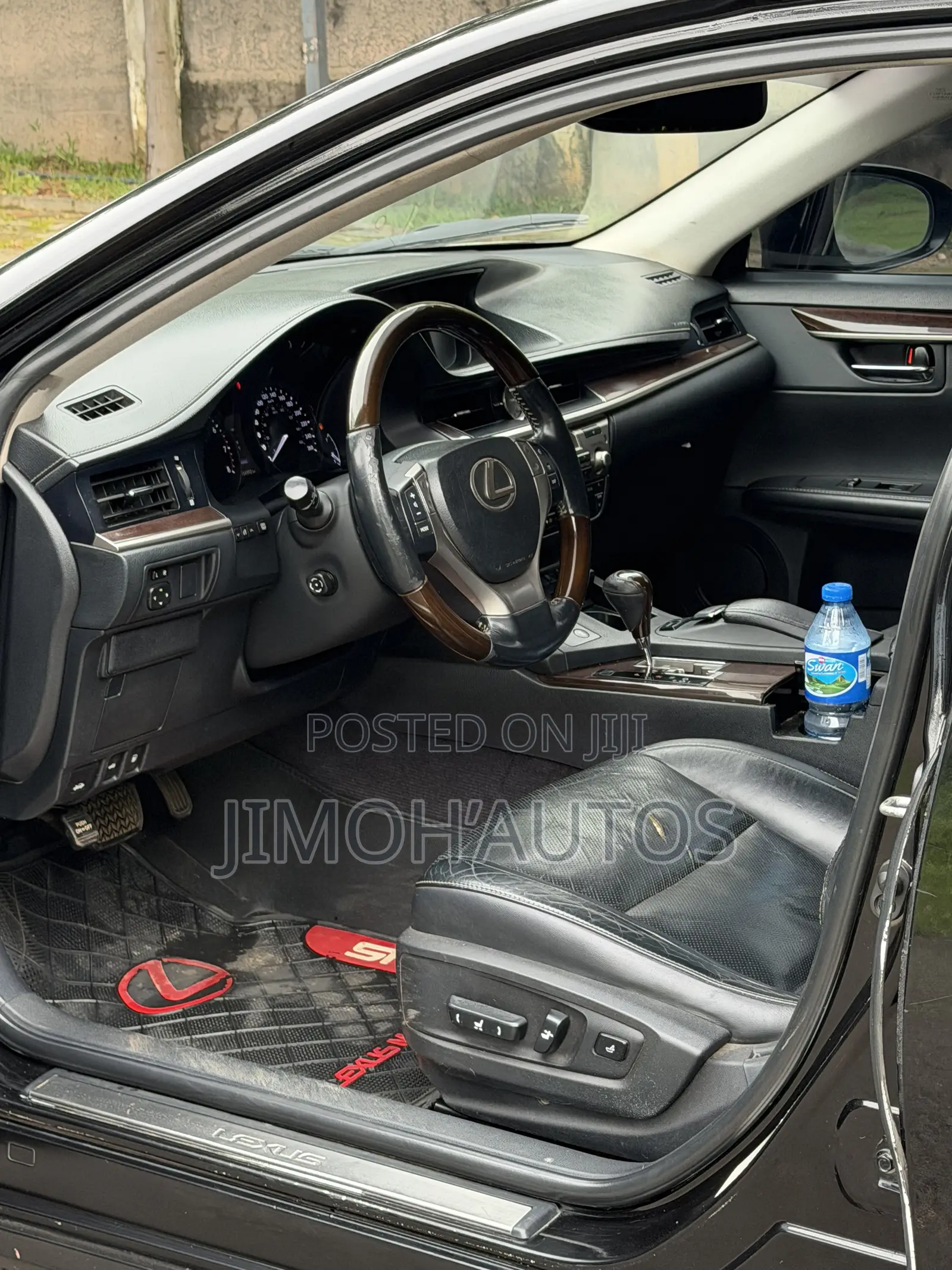 Lexus ES 2013 Black