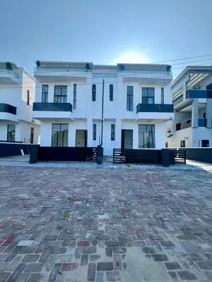 4bdrm Duplex in Off Lekki-Epe Expressway for sale