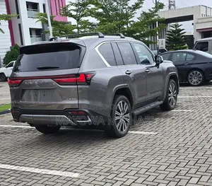 Lexus LX 2022 Gray