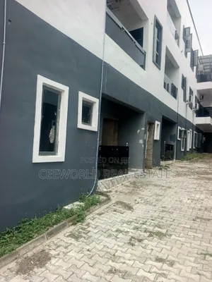 Furnished 2bdrm Apartment in Oluyole Estate for rent