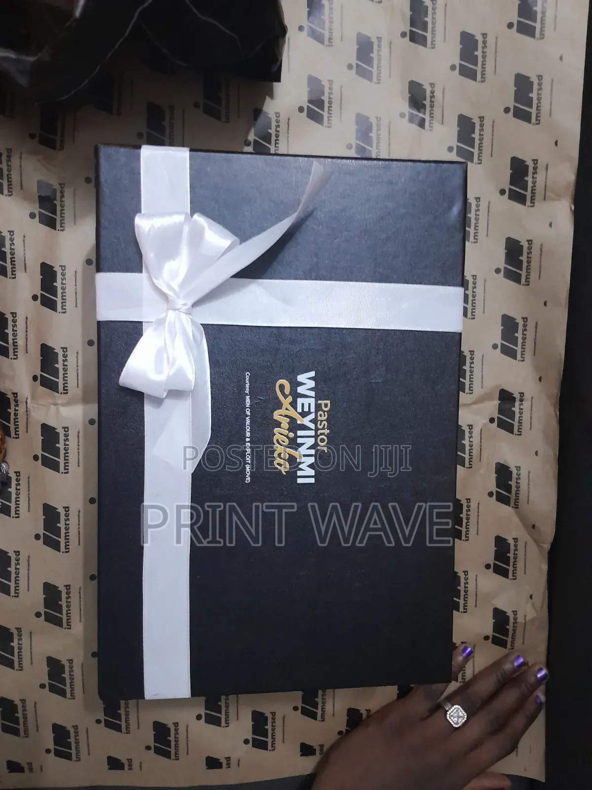 Custom Gift Boxes Package