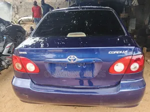 Toyota Corolla 2004 Blue