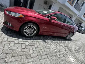 Ford Fusion Titanium AWD 2016 Red